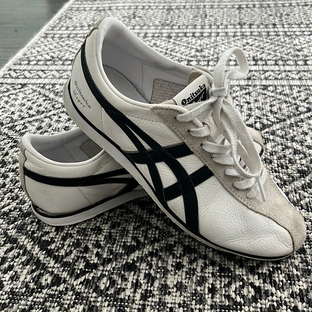 Onitsuka Tiger FB Trainers Black White Size 5